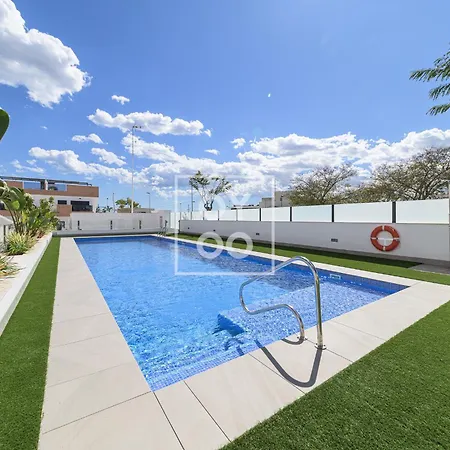 La Rambla Sky Penthouse - Rooftop Bbq Pool Near - By Oyoostays Pilar de la Horadada